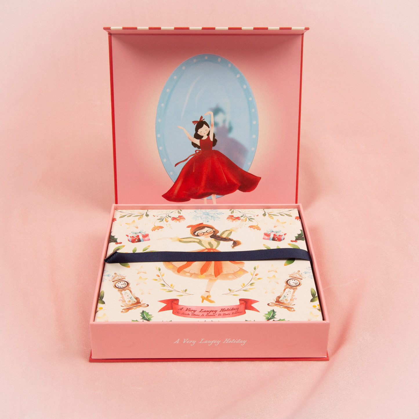 A Very Laufey Holiday – Expandable Boxset